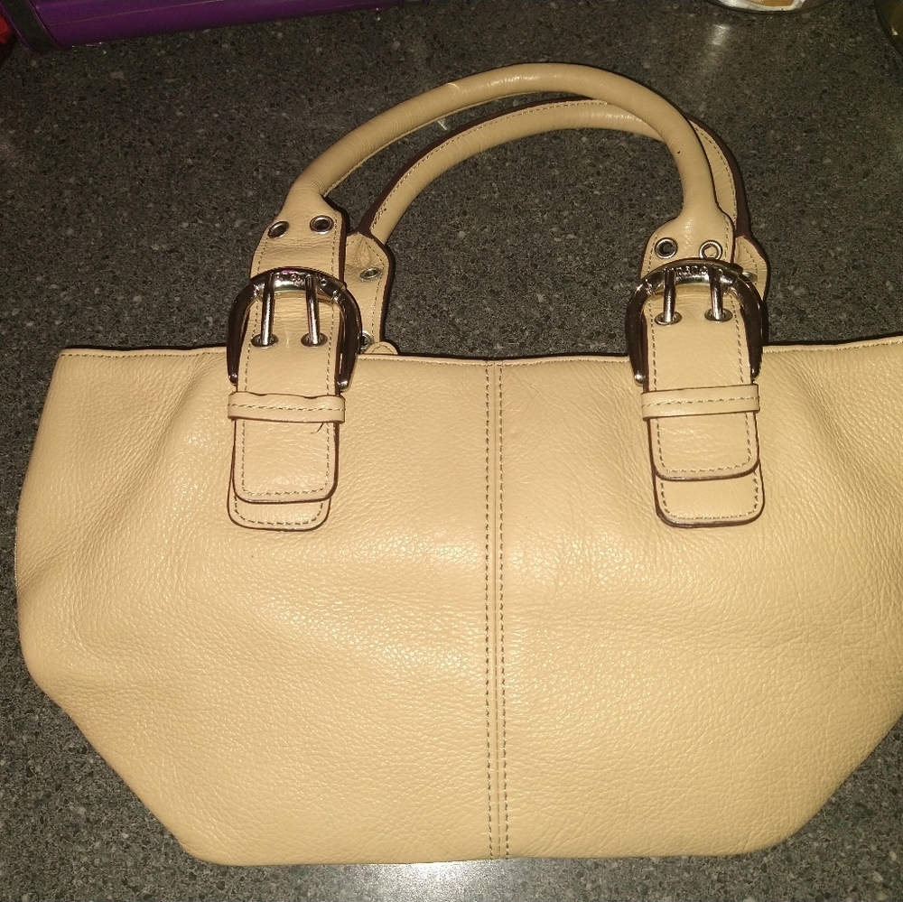 Tignanello handbag #Nwt never used - Picture 3 of 10